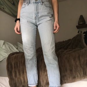MADEWELL high-waisted blue mom jean